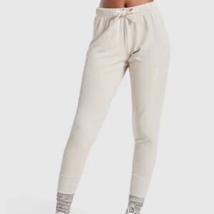 Gymshark Pause Knitwork Jogger in Cream Size Small
